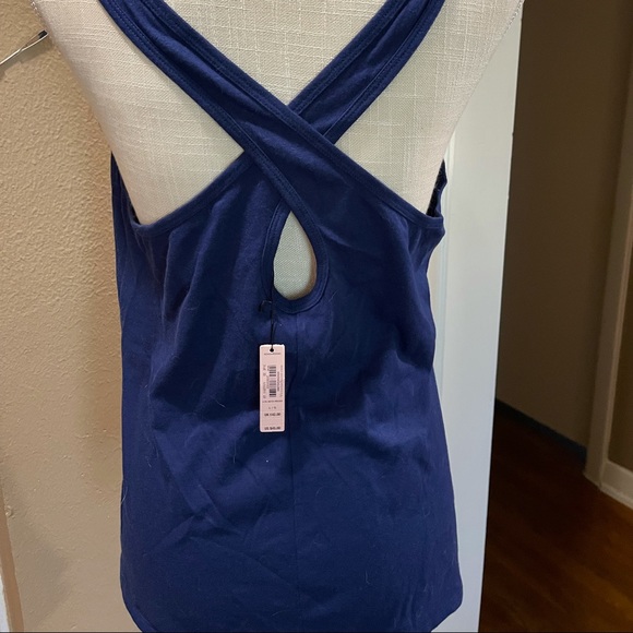 Tank - Picture 3 of 4